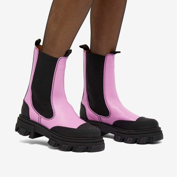 NWT & DUST BAG Ganni Lug Sole Chelsea Boot in Cyclamen - Picture 4 of 6